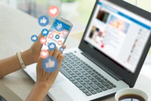 Bagaimana “Dark Patterns” Memanipulasi Pengguna Internet?