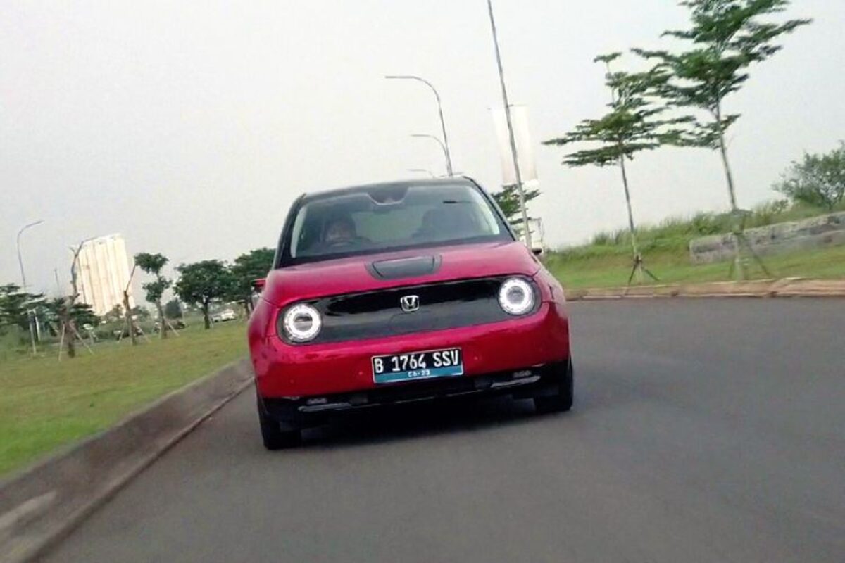 Mobil Listrik Di Tanjakan Ekstrem: Tips Aman Berkendara Ala Ahli