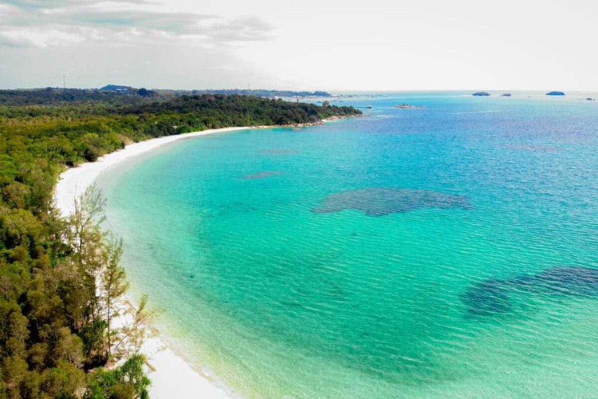 Penerbangan Internasional Mendarat Lagi Di Tanjung Kelayang, Belitung