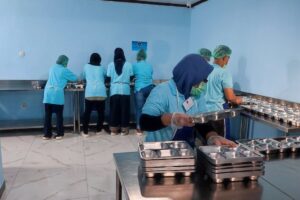 252 Siswa SD di Jaktim Diduga Keracunan MGB, Dinkes: SPPG Pulogebang Mulai Operasional 31 Maret