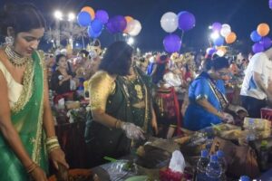 Festival Rujak Uleg, Saat Surabaya Merayakan Identitas Lewat Cobek dan Kebersamaan