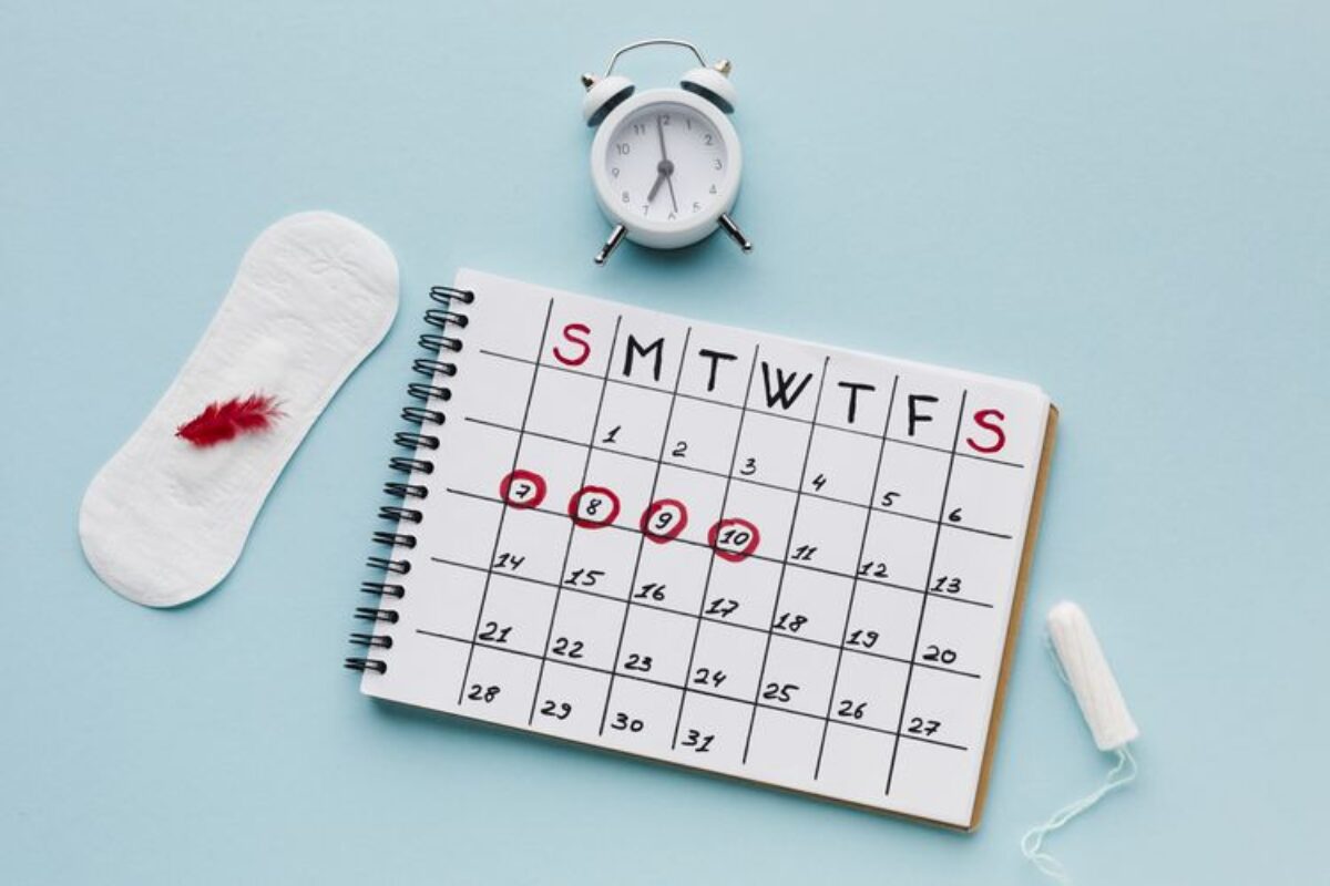 5 Makanan Yang Sebaiknya Dihindari Saat Menstruasi Agar Nyeri Tak Memburuk