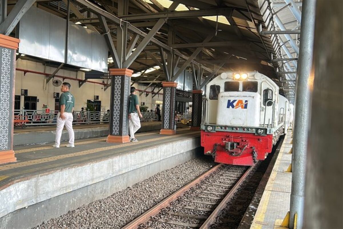 Proyek Kereta Api Pertama Di Kalimantan Rp 25 T Diharapkan Tersambung Ke Ikn