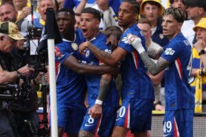 Jelang Liverpool Vs Chelsea, McFarlane Beri Pesan Penting demi Amankan Tiket Eropa