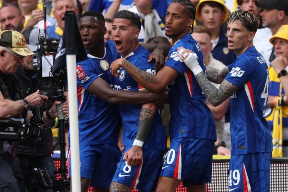Jelang Liverpool Vs Chelsea, Mcfarlane Beri Pesan Penting Demi Amankan Tiket Eropa