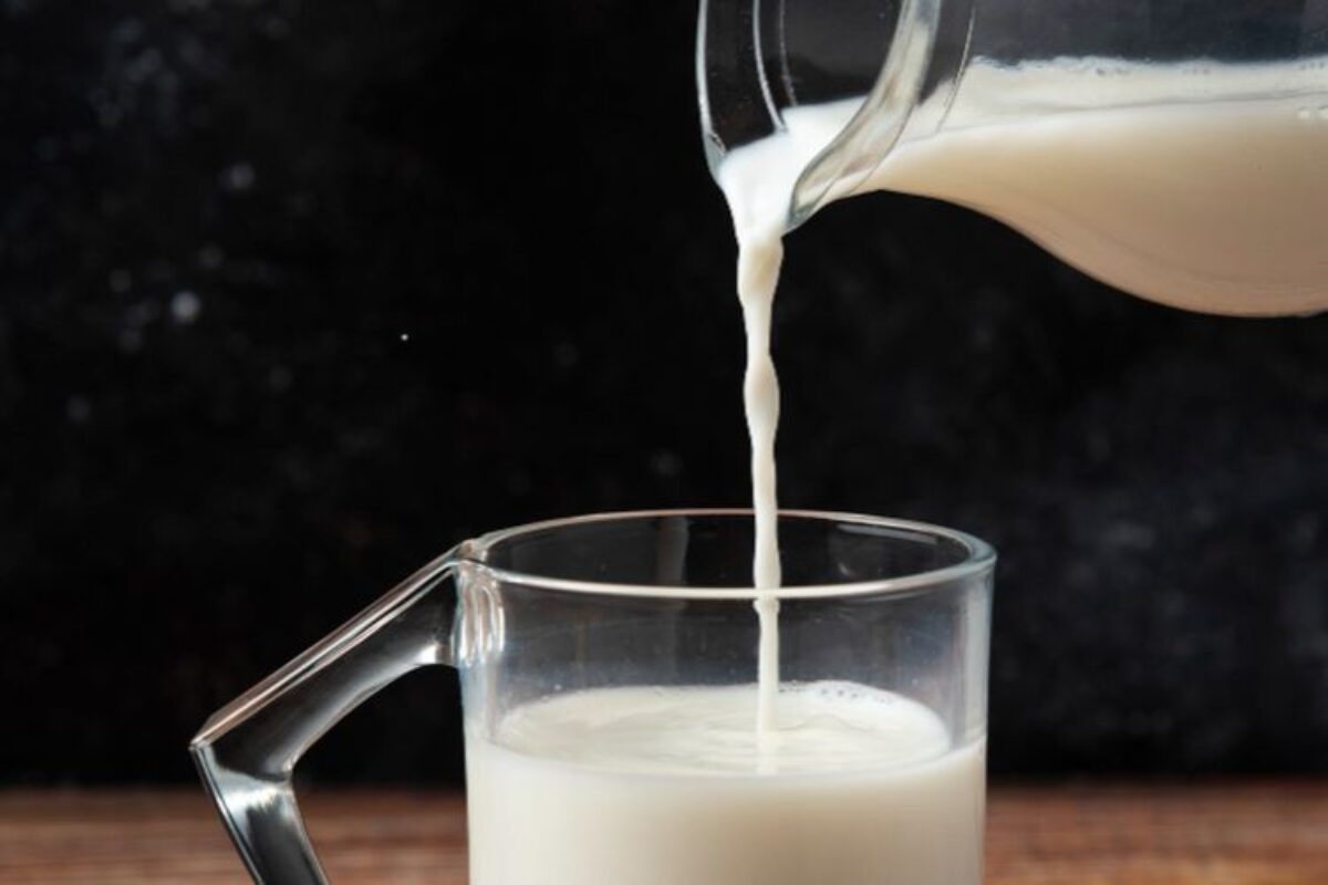 Dokter Ungkap Anak Anak Bisa Alergi Susu Sapi, Apa Saja Gejalanya?