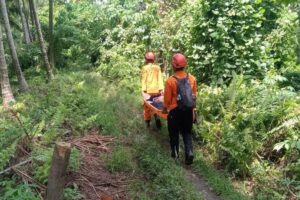 Luka-luka Terkena Batu, 7 WNA Pendaki Gunung Dukono Akhirnya Berhasil Dievakuasi ke Pos Pengamatan