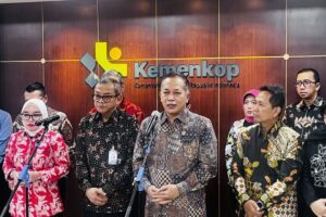 Kemenkop Gandeng BNSP Siapkan Sertifikasi Manajer Kopdes Merah Putih