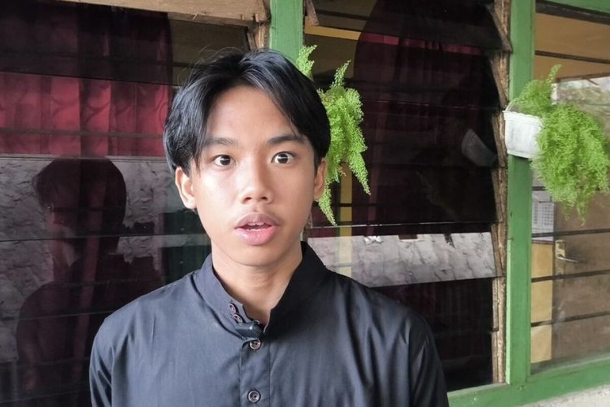 Kisah Iqbal, Anak Kuli Bangunan Dari Bengkulu Yang Tembus Fk Ui: Sejak Kecil Gemar Baca Peta Dunia