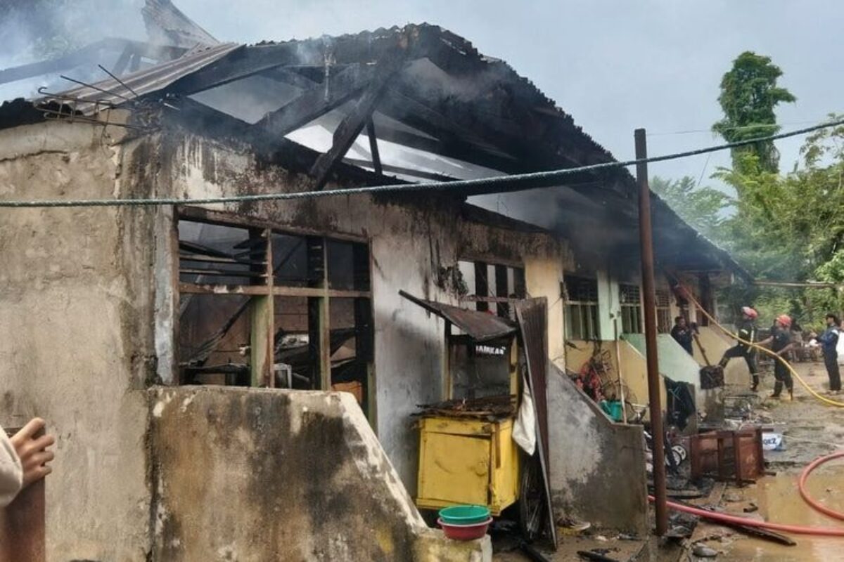 Naluri Ibu Tak Mengenal Takut: Dahlia Meninggal Saat Selamatkan Anak Dari Kebakaran Di Dharmasraya