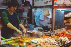 Street Food Bangkok Terancam Digusur, Nasib Pedagang Jadi Sorotan