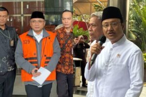 Bareng di Gedung KPK, Gus Yaqut: “Salam Buat Gus Ipul”, Gus Ipul: “Lho, Ada Dia Tah?”